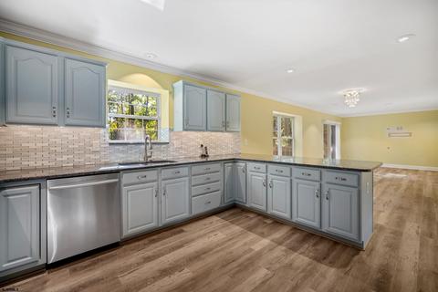 515 Cornwall Dr, Smithville, NJ 08205 photo 15