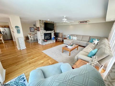 301 Beach Ave E, Brigantine, NJ 08203 photo 12