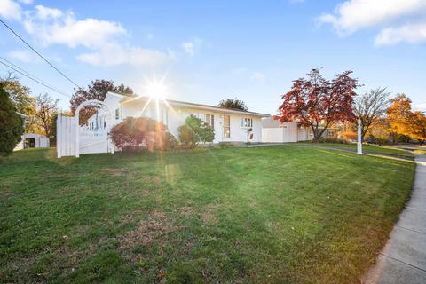 512 Windsor Ave, Maple Shade, NJ 08052 photo 2