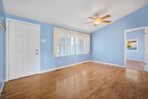 512 Windsor Ave, Maple Shade, NJ 08052 photo 8
