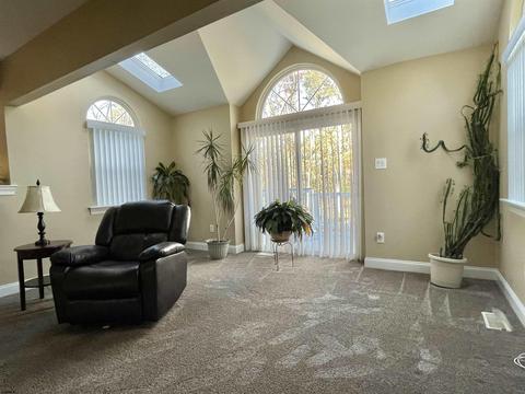 457 E Ridgewood, Galloway, NJ 08205 photo 4