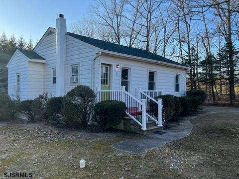 100 E Oakbourne, Absecon, NJ 08205 photo 1