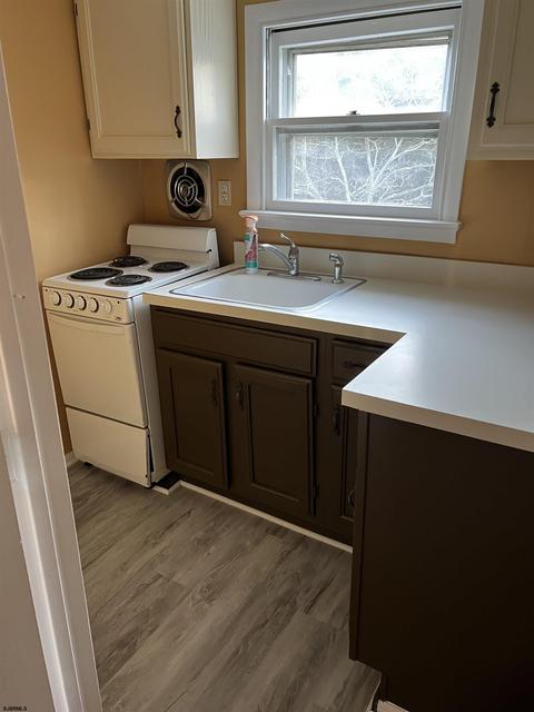 100 E Oakbourne, Absecon, NJ 08205 photo 18