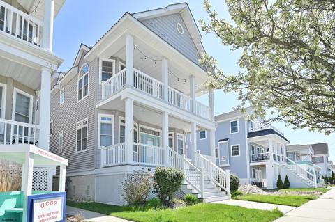 335 West Ave #2, Ocean City, NJ 08226 27 Photos MLS #573009 - Movoto