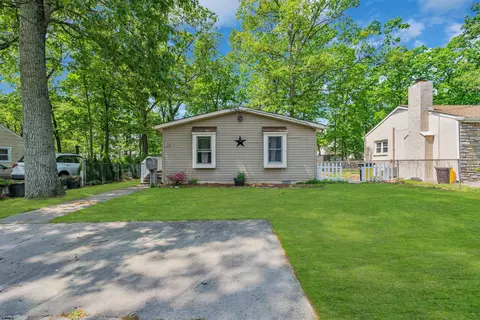 126 E Clearview Ave, Pine Hill, NJ 08021 photo 4