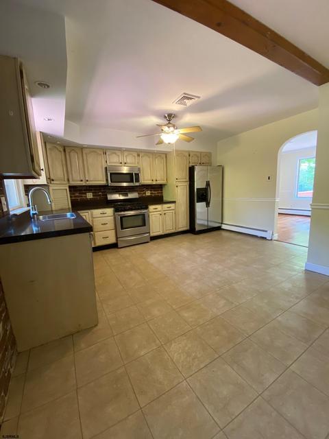 5646 Duerer St, Egg Harbor City, NJ 08215 photo 7