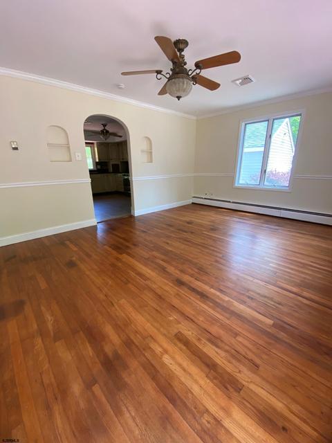 5646 Duerer St, Egg Harbor City, NJ 08215 photo 3