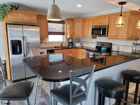 39 Lighthouse Dr #B, Brigantine, NJ 08203 photo 2