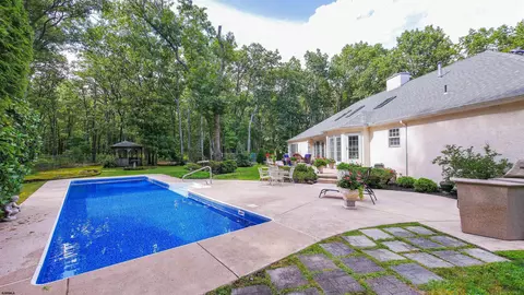 608 Pineview Dr, Galloway, NJ 08205 photo 47