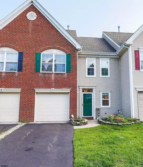 19 E Mockingbird, Galloway, NJ 08205 photo 1