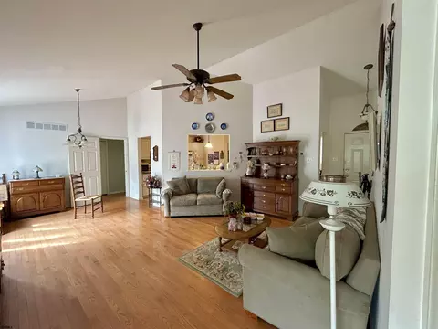 2301 5th Ave, Hammonton, NJ 08037 photo 2