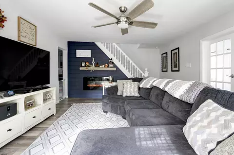 612 N 3rd St, Hammonton, NJ 08037 photo 7