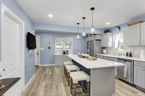 612 N 3rd St, Hammonton, NJ 08037 photo 10