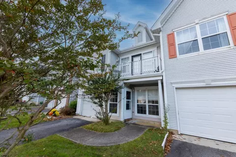 54 E Mockingbird Way, Galloway, NJ 08205 photo 3