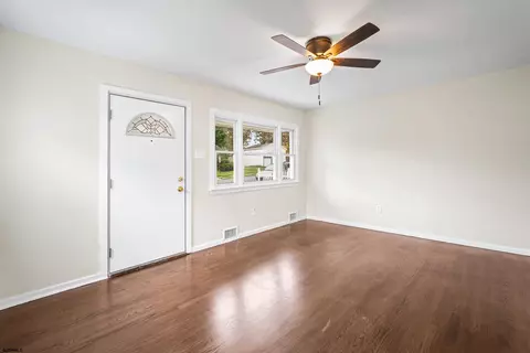 316 Pine St, Absecon, NJ 08201 photo 5