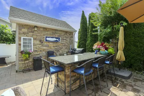 2 Mcdermott Pl, Brigantine, NJ 08203 photo 5