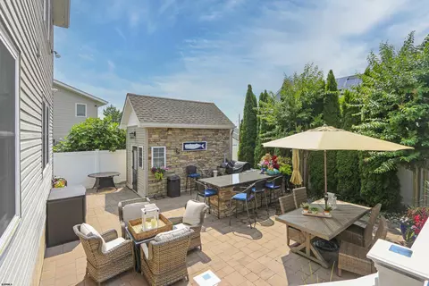 2 Mcdermott Pl, Brigantine, NJ 08203 photo 1