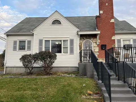 14 Pershing Ave, Trenton, NJ 08618 photo 1