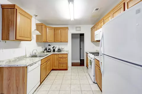 100 Mohawk Ln, Absecon, NJ 08201 photo 10