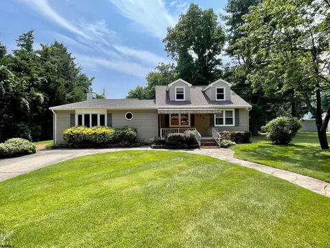 526 E Brook Ln, Galloway, NJ 08205 photo 2