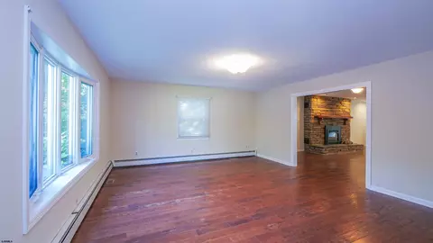 526 E Brook Ln, Galloway, NJ 08205 photo 6