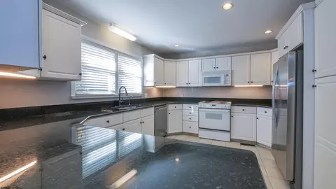 526 E Brook Ln, Galloway, NJ 08205 photo 13