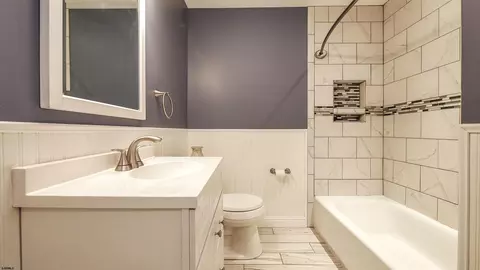 Bath - 707 Breakers Ave, Absecon, NJ 08201 photo 1 of 4