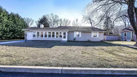 Exterior - 707 Breakers Ave, Absecon, NJ 08201 photo 1 of 12