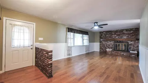 Living - 707 Breakers Ave, Absecon, NJ 08201 photo 1 of 4