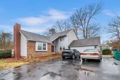 Exterior - 200 Egnor Dr, Galloway, NJ 08205 photo 1 of 2