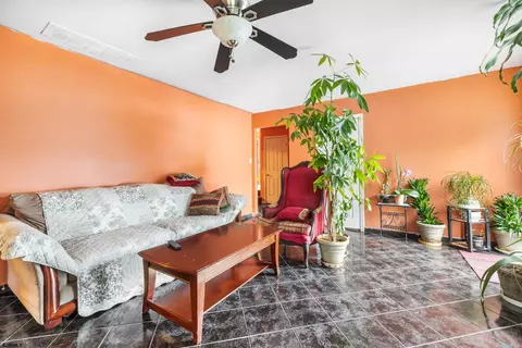 Living - 200 Egnor Dr, Galloway, NJ 08205 photo 4 of 4