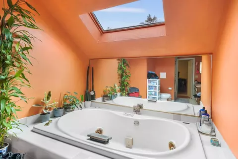 Bath - 200 Egnor Dr, Galloway, NJ 08205 photo 6 of 6
