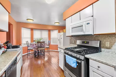 Kitchen - 200 Egnor Dr, Galloway, NJ 08205 photo 4 of 4
