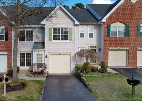 27 E Mockingbird Way, Galloway, NJ 08205 photo 1