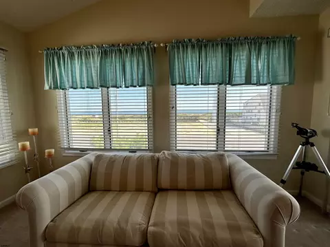 Living - 201 E Brigantine Ave #B, Brigantine, NJ 08203 photo 7 of 9