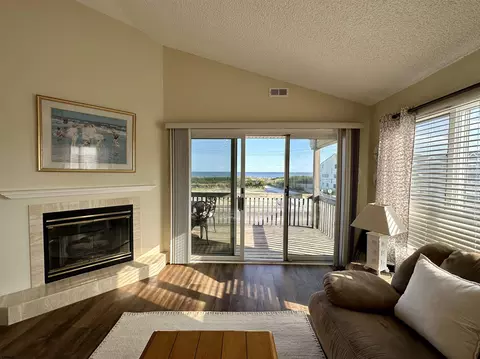 Living - 201 E Brigantine Ave #B, Brigantine, NJ 08203 photo 4 of 9