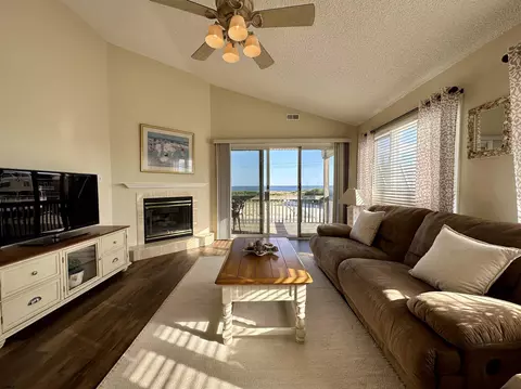 Living - 201 E Brigantine Ave #B, Brigantine, NJ 08203 photo 3 of 9