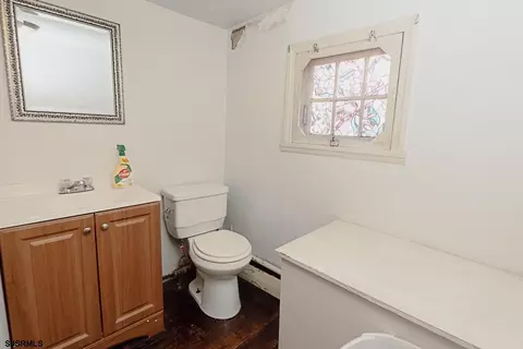138 B Crestview, Absecon, NJ 08201 photo 5