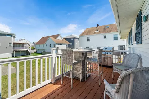 Exterior - 800 Evans Blvd, Brigantine, NJ 08203 photo 7 of 10