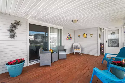 Exterior - 800 Evans Blvd, Brigantine, NJ 08203 photo 5 of 10
