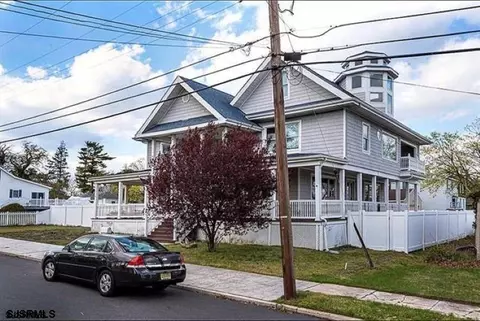 123 E Cedar Ave, Somers Point, NJ 08244