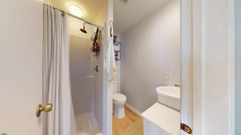 301 36th St S #E, Brigantine, NJ 08203 photo 23