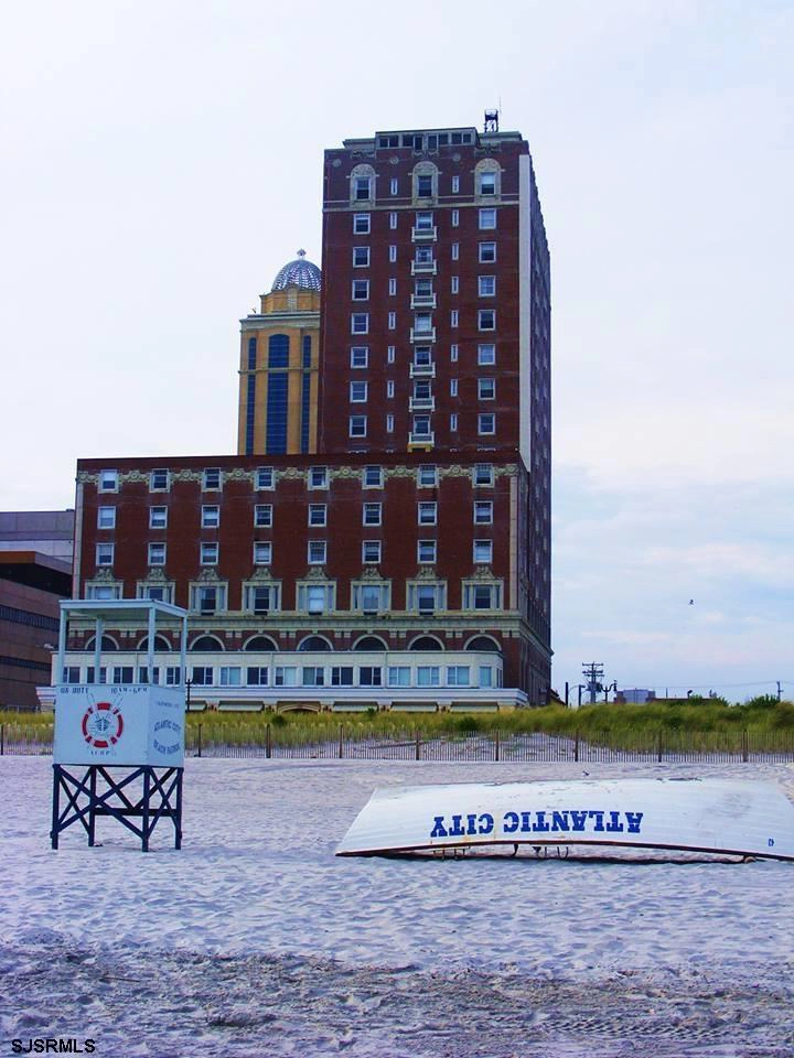 2721 Boardwalk Unit 908  