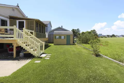 Exterior - 801 Evans Blvd, Brigantine, NJ 08203 photo 3 of 7