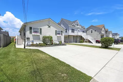 Exterior - 801 Evans Blvd, Brigantine, NJ 08203 photo 1 of 7