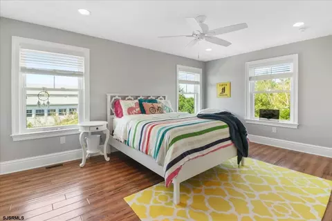 Bedroom - 2612 Commonwealth Ave, Strathmere, NJ 08248 photo 7 of 12