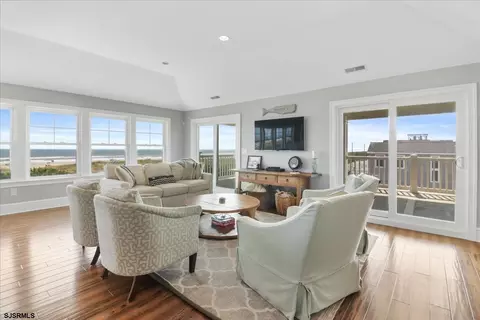 Living - 2612 Commonwealth Ave, Strathmere, NJ 08248 photo 1 of 2