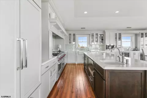 Kitchen - 2612 Commonwealth Ave, Strathmere, NJ 08248 photo 3 of 3
