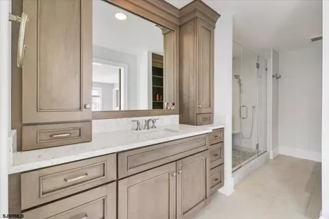 Bath - 2612 Commonwealth Ave, Strathmere, NJ 08248 photo 1 of 3