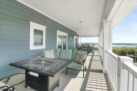 Exterior - 2612 Commonwealth Ave, Strathmere, NJ 08248 photo 4 of 5
